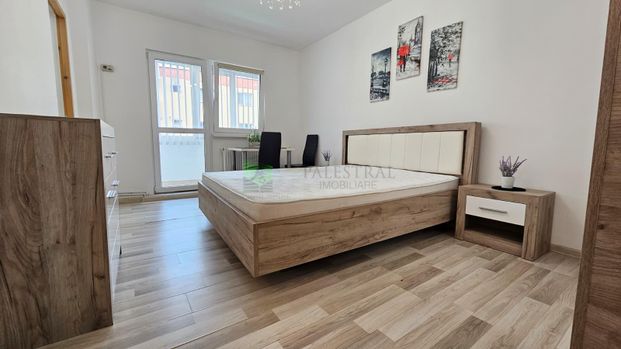 Garsoniera Racadau,mobilata-utilata modern,330 Euro - Fotografie 1