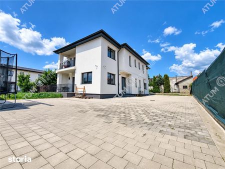 Se inchiriaza o casa superba cu 4 camere si 2 bai Sibiu zona Selimbar - Fotografie 3