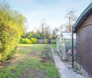 3 bedroom terraced house to rent - Photo 6