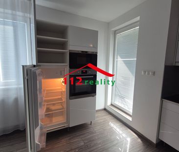 Veľký klimatizovaný 2 izbový byt s balkónom, Bratislava II, Ružinov... – Fotografia 3