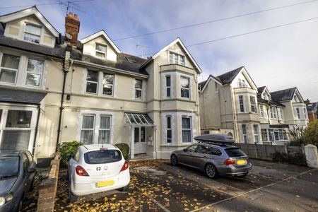 2 bed maisonette to rent in Spencer Road, Bournemouth, BH1 - Photo 5