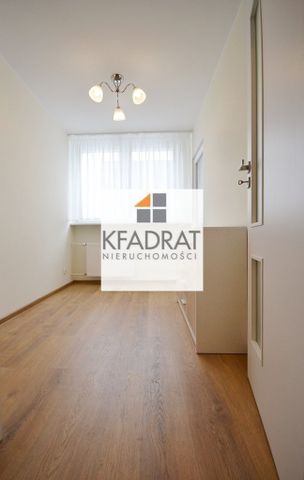 Słoneczne dwupokojowe mieszkanie w centrum - Photo 3