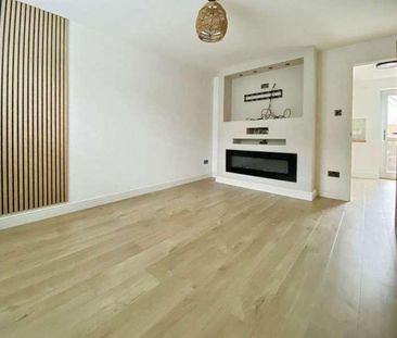 Badgers Brook, Brackla, CF31 - Photo 1