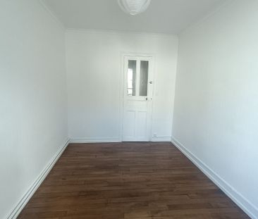 Location Appartement 4 pièces 93m² RENNES 35000 - Photo 3
