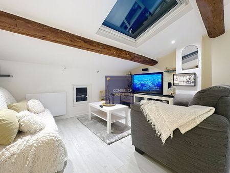 T2 Bis Duplex meublé - Centre Saint Laurent D'Agny, - Photo 2