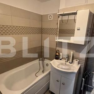 Apartament cu 2 camere, decomandat, centrală, modern mobilat și utilat, 1 Mai - Fotografie 3