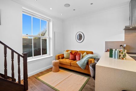 2 bedroom flat to rent - Photo 3