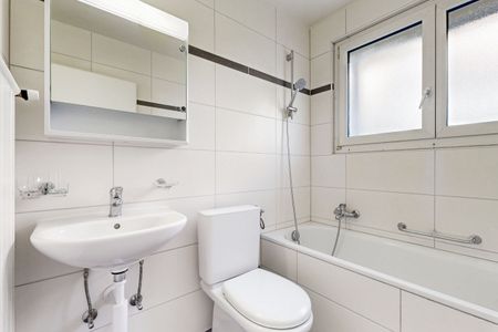 Proche de la gare CFF - Photo 5