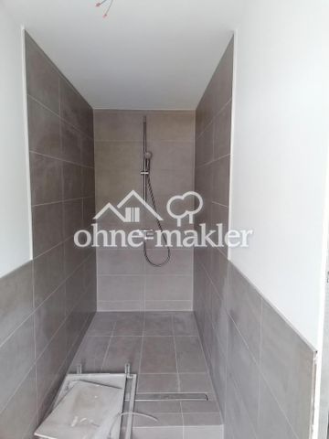 Helle & moderne 4-ZKB-Wohnung mit 130 m² - Erstbezug nach Kernsanierung - Photo 2