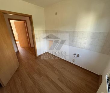 Gemütliche 3 Raum DG Whg. in ruhiger Lage und Blick ins Grüne! Miet... - Photo 1