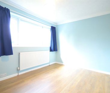 The Downs, Cheadle, Cheshire, Greater Manchester, SK8 1JL - Photo 4