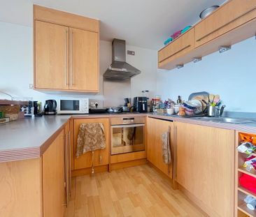 1 bedroom flat to rent - Photo 5