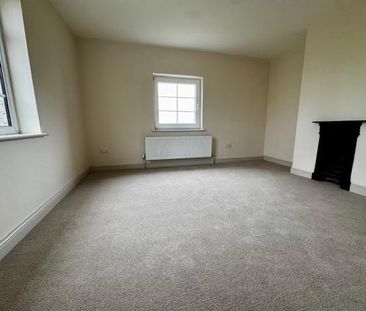 2 bedroom semi-detached house to rent - Photo 3
