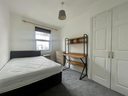 4 bedroom house share to rent - Photo 5