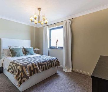 Schooner Way, Cardiff Bay, CF10 - Photo 3