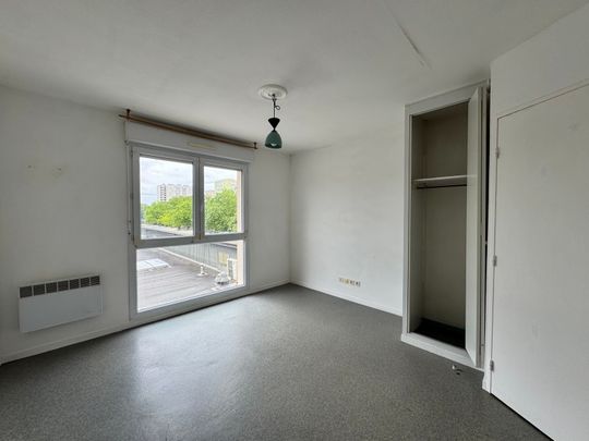 Location Appartement 1 pièce 17m² ORLEANS 45100 - Photo 1