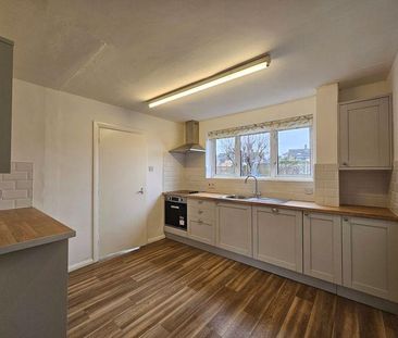 3 bedroom terraced house to rent - Photo 6