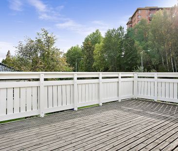 Ängsgatan, Södertälje - Photo 1