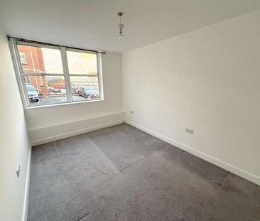 Heath Square, Haywards Heath - Photo 6