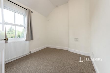 2 bedroom cottage to rent - Photo 2