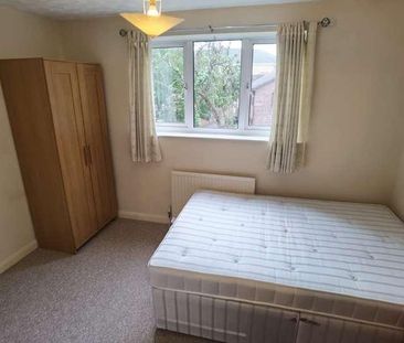 Berkeley Close, SO15 - Photo 3