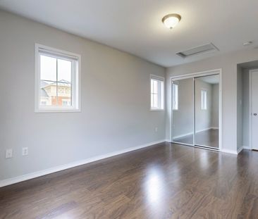 For Lease - 2496 Post Road Unit# 17, Oakville, Ontario - Photo 3