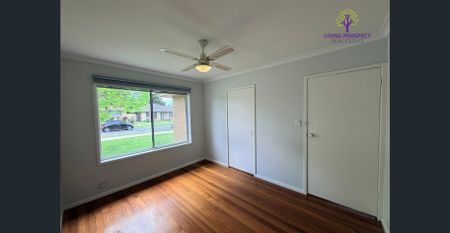 Conveniently located! - Photo 2