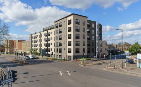 Bath Road, Slough, Berkshire,SL1 - Photo 4
