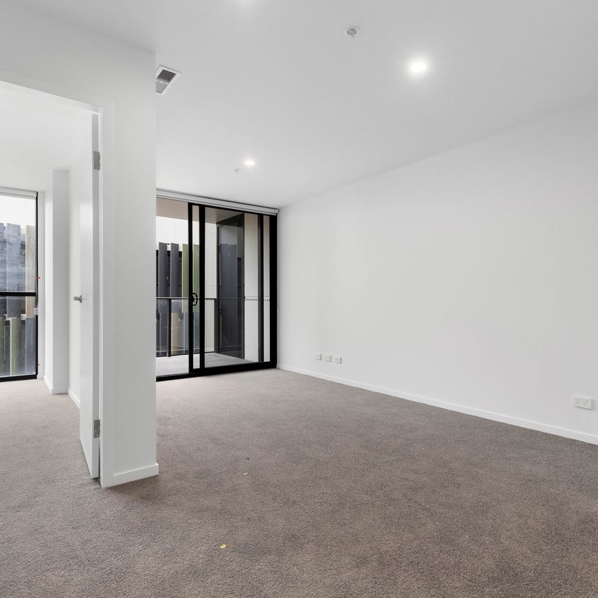 Gungahlin at its finest! - Photo 1