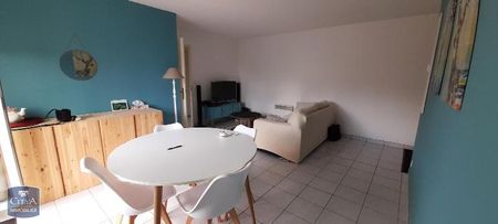 Location Appartement 2 pièces 47m² DIVION 62460 - Photo 2