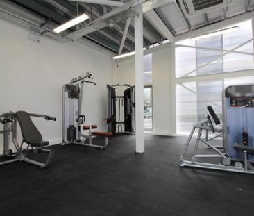 Price £1,700 pcm - Available Now - Furnished - Photo 3