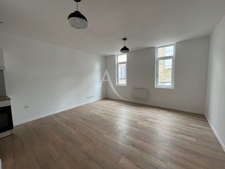 Location Appartement 2 pièces 46m² - Photo 2