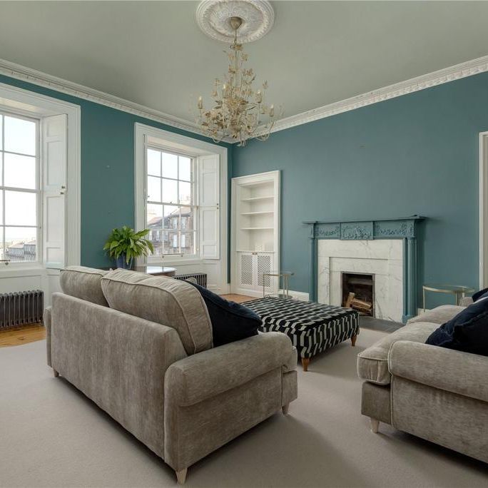 3 bedroom apartment to rent - Photo 1