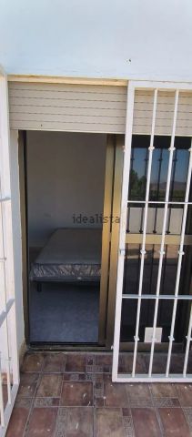 Alquiler de piso en Calle Benahavís - Photo 3