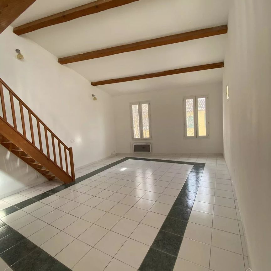 Location Appartement 2 pièces 82m² AURIOL 13390 - Photo 1