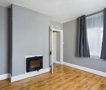 1 bedroom ground floor flat to rent - Photo 1