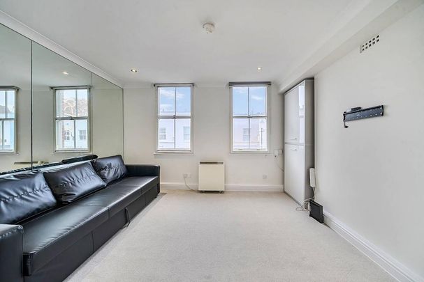 1 bedroom flat to rent - Photo 1