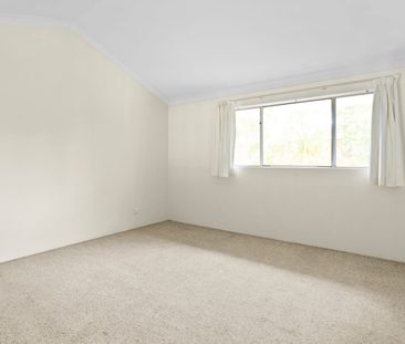 Unique loft style apartment - Photo 1