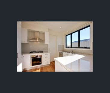 3/24 Newbigin Street, Burwood, Vic 3125 - Photo 6