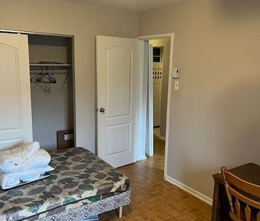 For Lease - 2044 Arrowsmith Drive Unit# 101, Beacon Hill North - So... - Photo 4