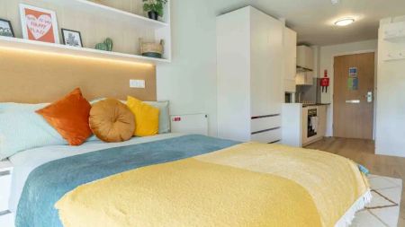 Platinum Studio - Photo 4