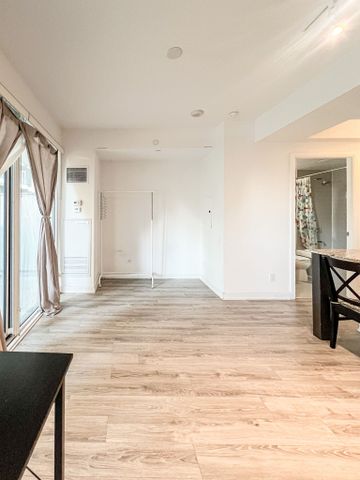 For Lease - 42 Charles Street Unit# 706, Toronto, Ontario - Photo 2