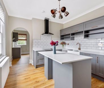 Kings Road, Horsham, West Sussex, RH13 - Photo 4