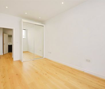 1 Bedroom Flat/Apartment to rent - Photo 3