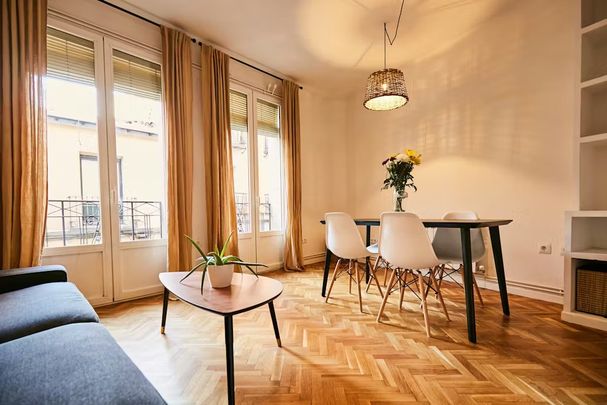 Calle de las Virtudes, Madrid, Community of Madrid 28010 - Foto 1