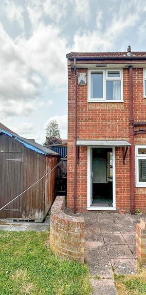 2 BED SEMI - Photo 1