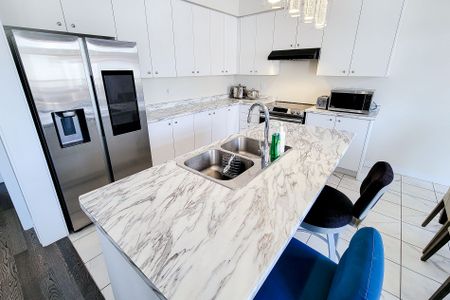 For Lease - 33 Wintergreen Crescent, Haldimand, Ontario - Photo 5