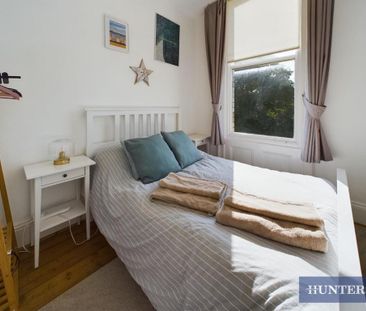 3 bedroom flat to rent - Photo 4
