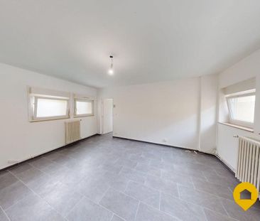 Location Appartement 2 pièces 77m² STIRING WENDEL 57350 - Photo 1