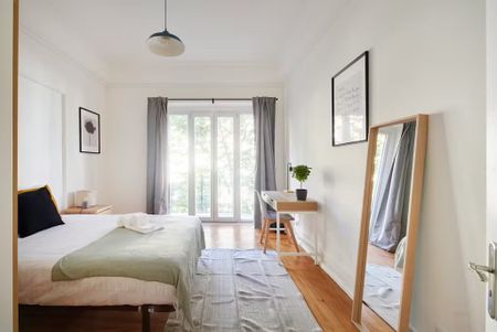 Rua Alexandre Herculano, Lisbon, Lisbon - Photo 4